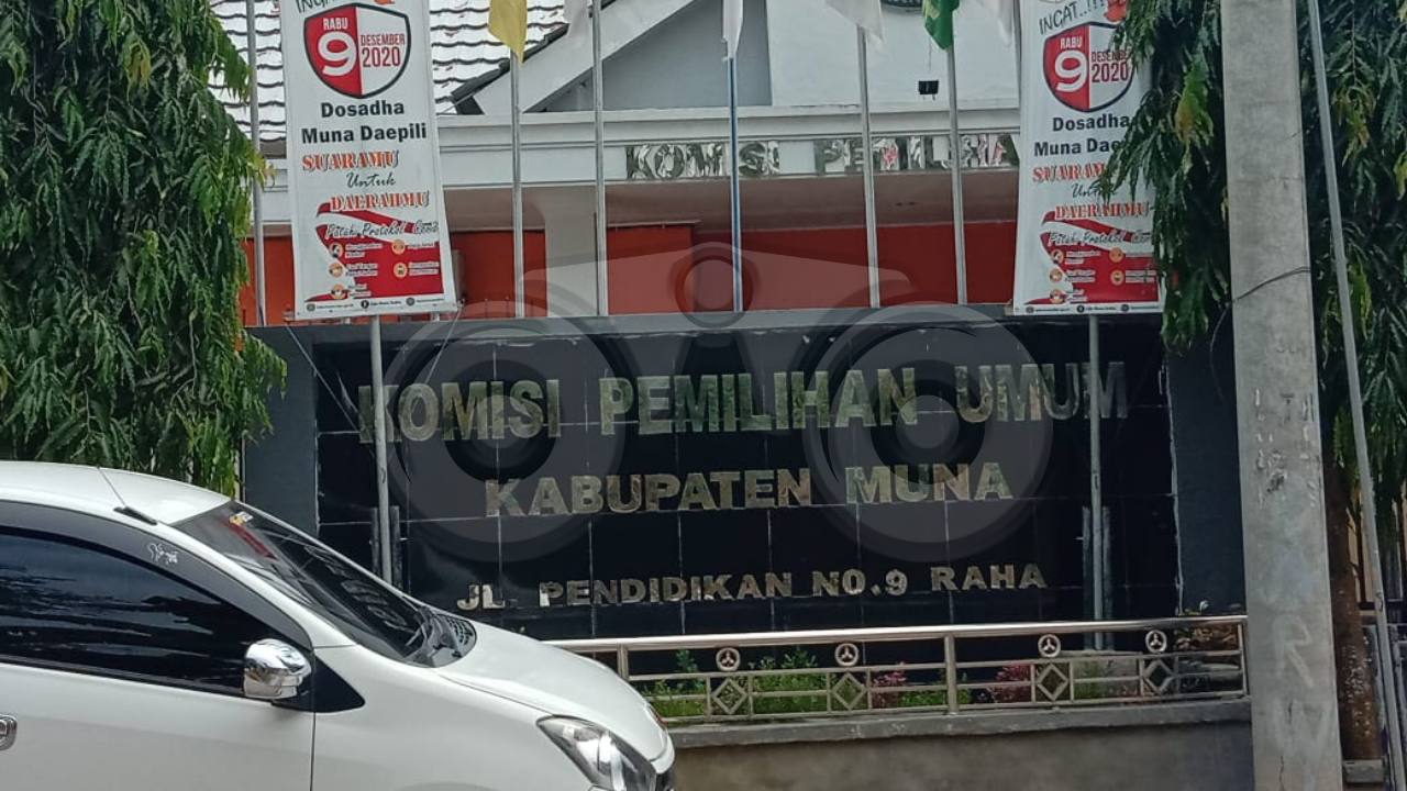 Kantor KPU Muna. Foto: Sunaryo/Telisik
