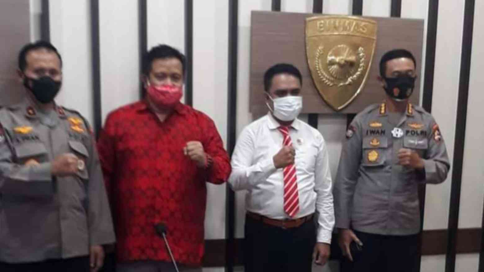 Bupati Muna, LM Rusman Emba (kemeja merah) konsultasi di Baharkam Polri terkait pelaksanaan jambore inovasi pertanian. Foto: Ist.