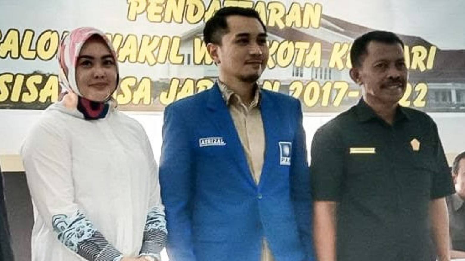 Ketua DPD PAN Kendari, Asrizal Pratama Putra (tengah) bersama Wakil Wali Kota Kendari, Siska Karina Imran (kiri) dan Wakil Ketua DPRD Kendari, Samsudin Rahim (kanan). Foto: Ist.