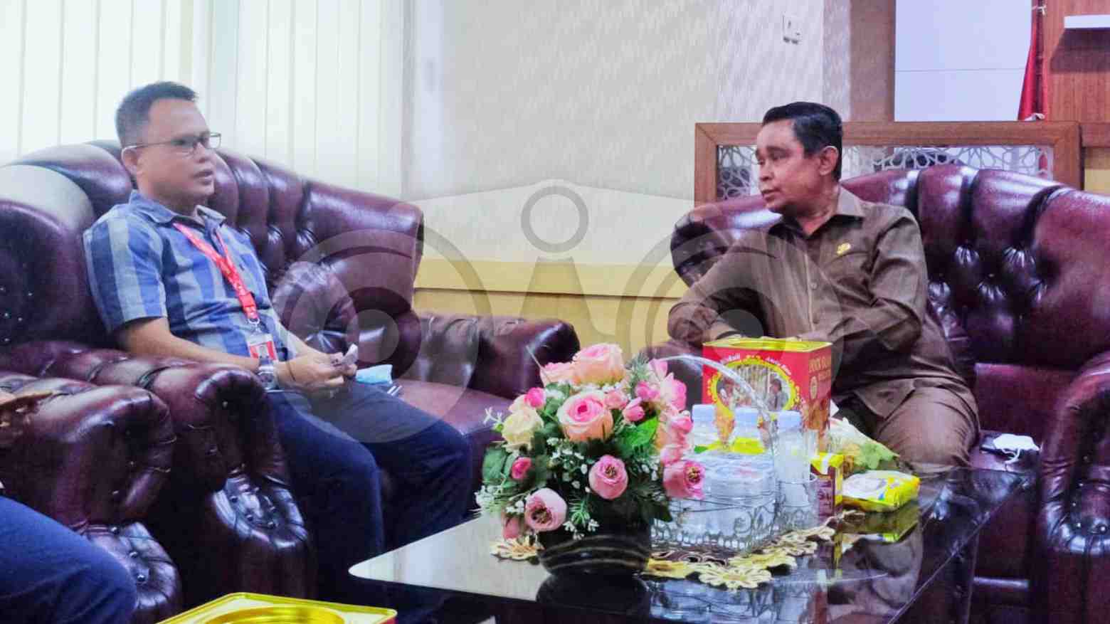 Kepala Kanwil Kemenag Sultra dan CEO Telisik.id. Foto: Fitrah Nugraha/Telisik