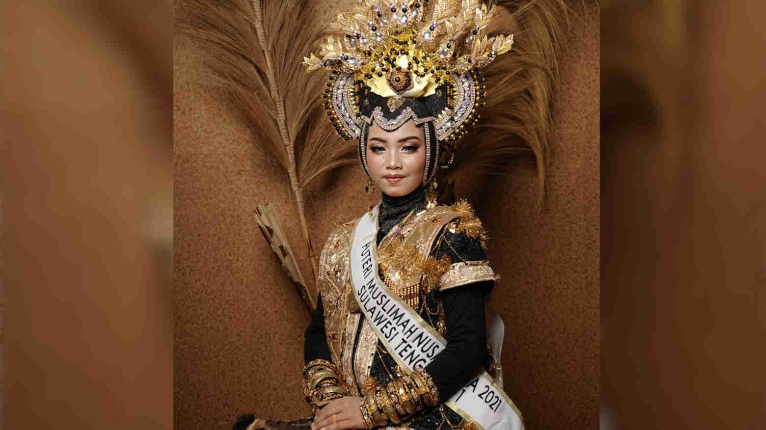 Putri daerah asal Kota Baubau, Wa Ode Syahribanun Alwiah lolos sebagai finalis kontes Putri Muslimah Nusantara. Foto: Ist.