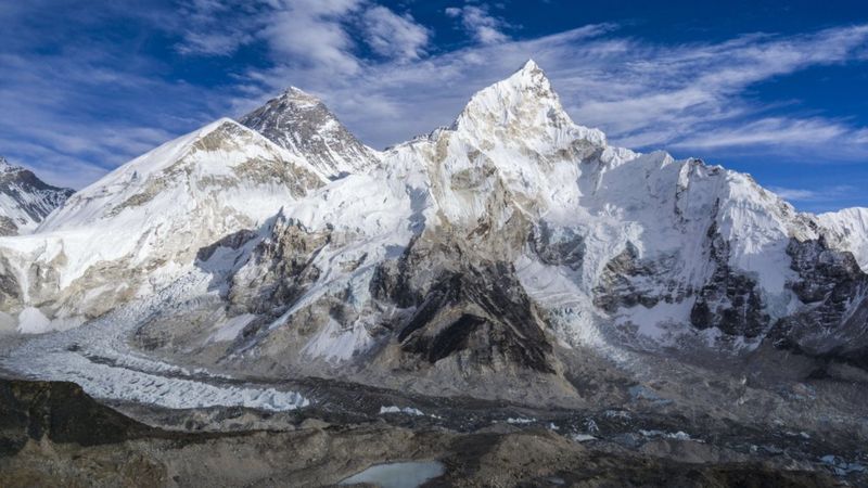 Gunung Everest. Foto: Repro BBC.com