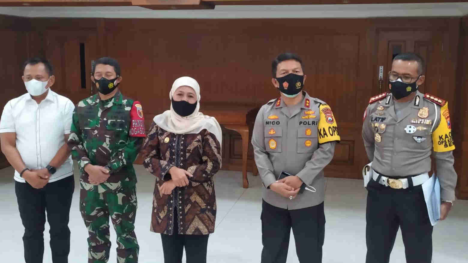 Gubernur Khofifah bersama Forkopimda di Polda Jatim. Foto: Ist.