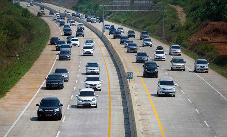 Bukan hanya transportasi umum yang dilarang beroperasi saat ada larangan mudik, tetapi juga kendaraan pribadi. Foto: Repro Google.com