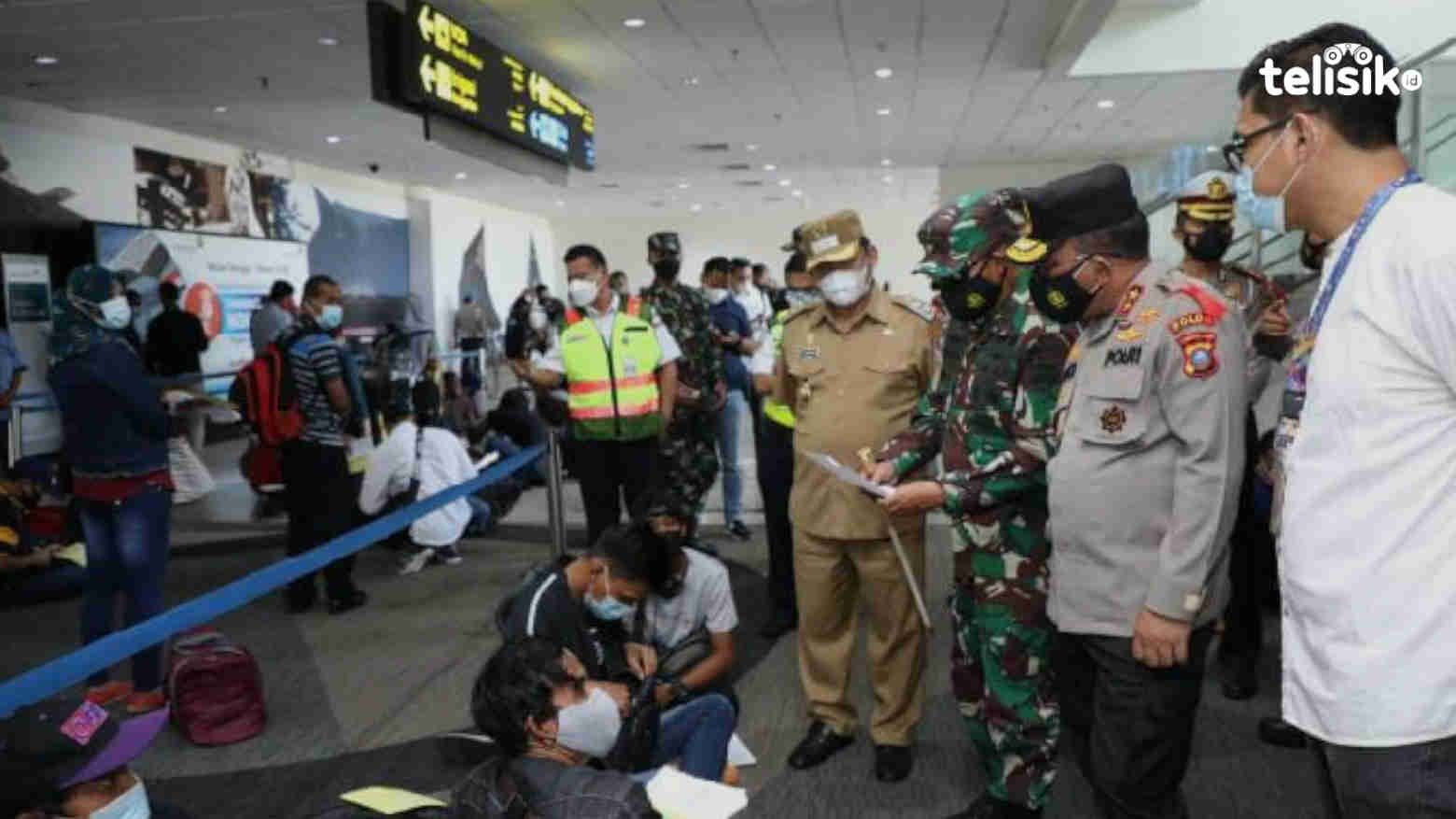 Kapolda Sumut bersama Pangdam I/BB saat sidak di Bandara Kualanamu. Foto: Ones Lawolo/Telisik