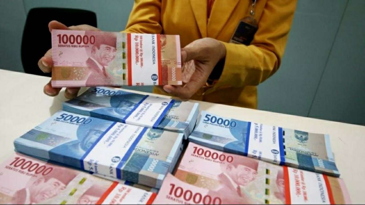 Bantuan modal akan diberikan kepada 1.300 wirausaha terpilih. Foto: Repro Ayosurabaya