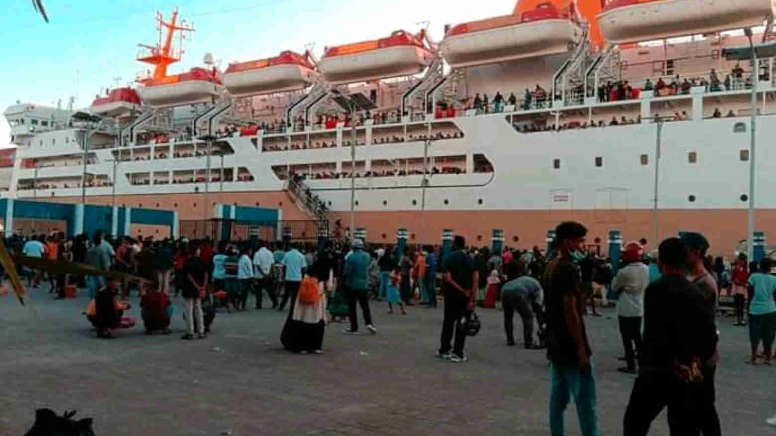 Suasana penumpang kapal Pelni. Foto: Ist.