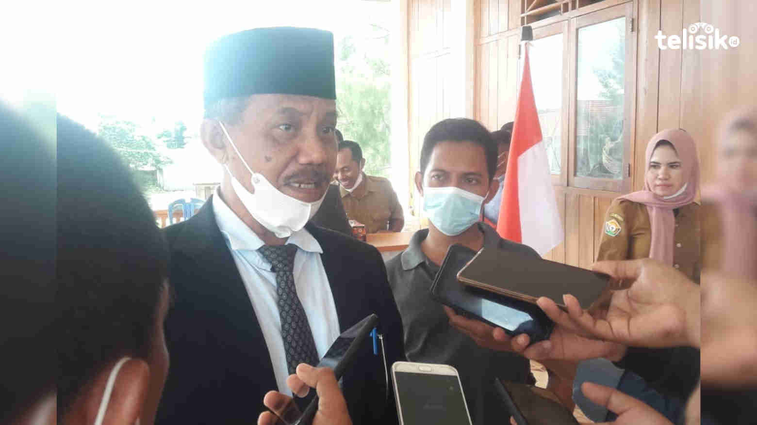 Kadis P3APMD Wakatobi, La ode Husnan. Foto: Boy Candra F/Telisik