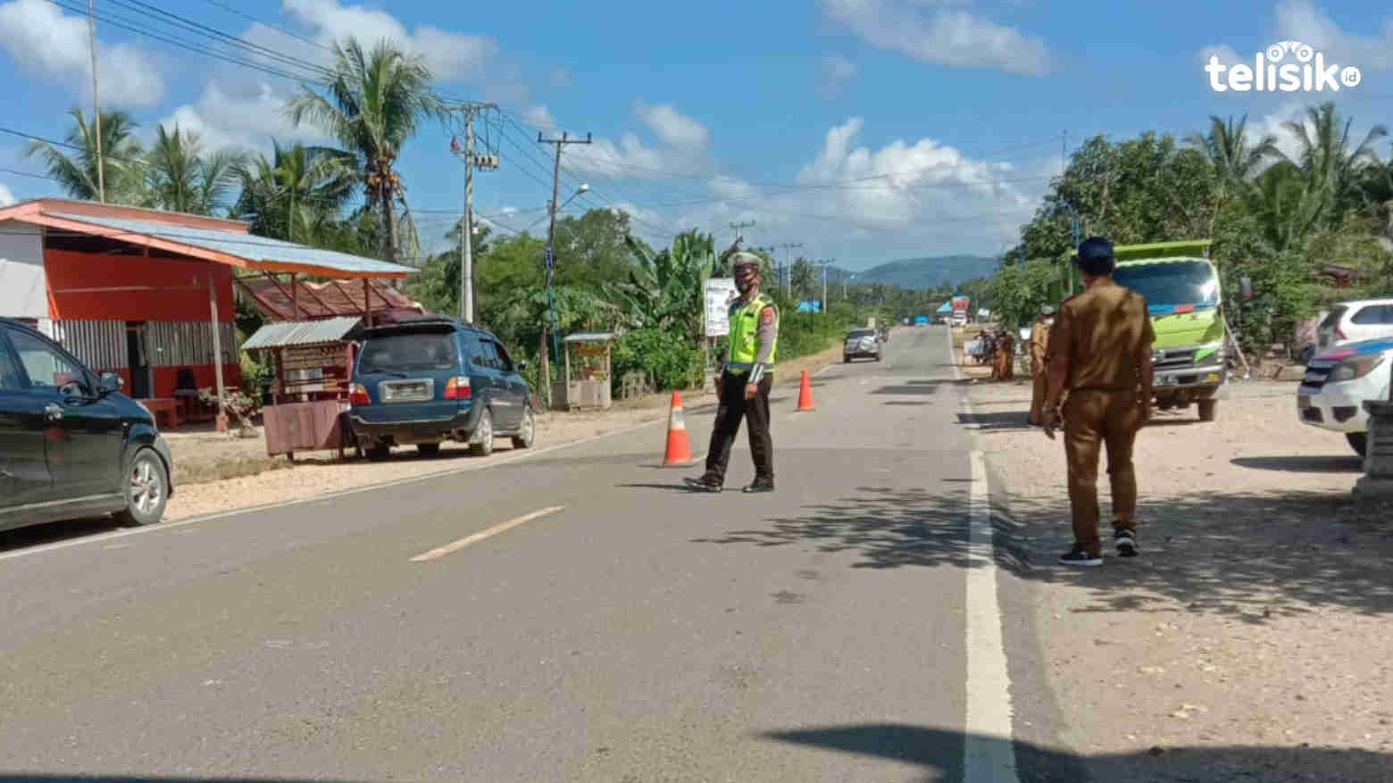 Operasi gabungan yang dilaksanakan Sat Lantas Polsek Rate-rate dan Samsat Koltim. Foto: Muh Sabil/Telisik