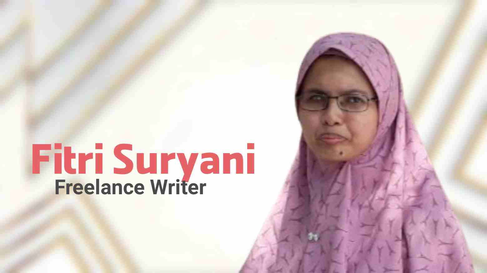 Fitri Suryani, Freelance Writer. Foto: Ist.