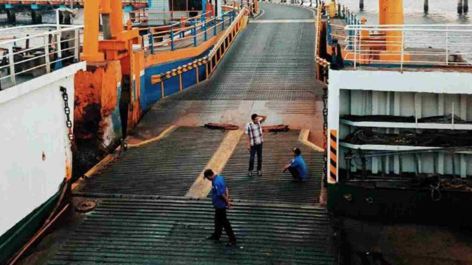 Kapal feri. Foto: Repro Info tiket