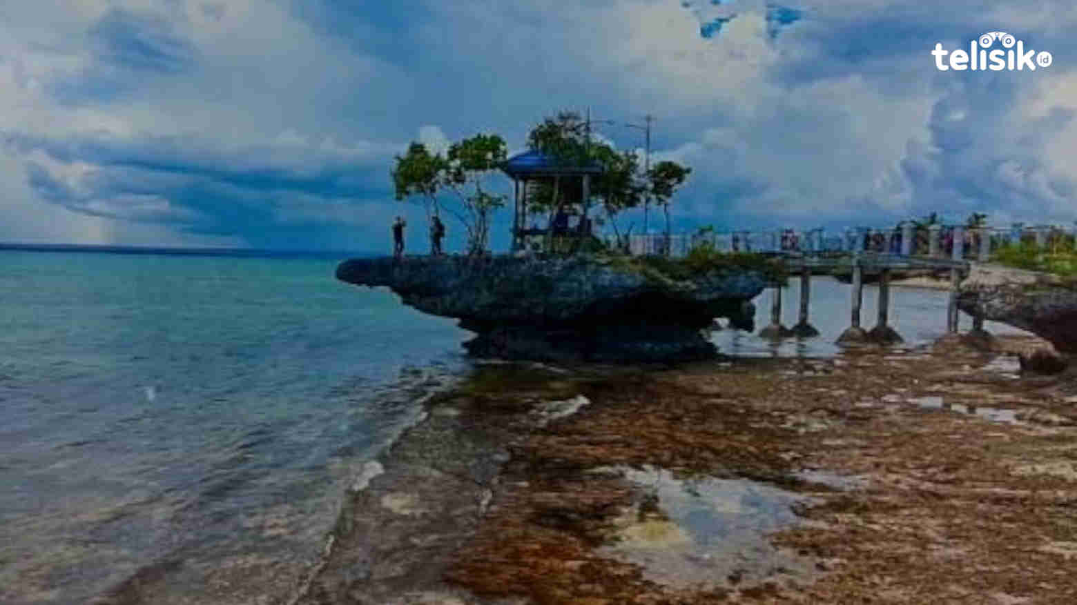 Pantai Katembe. Foto: Mutarfin/Telisik