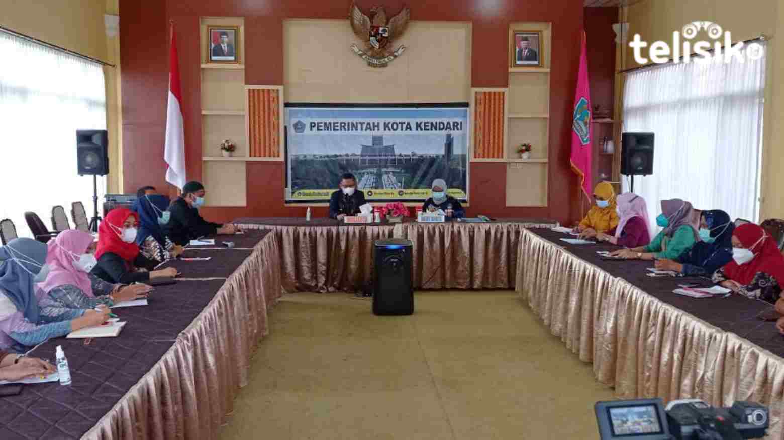 Wali Kota Kendari menerima petugas kesehatan dari Dinas Kesehatan dan Puskesmas se Kota Kendari. Foto: Sumarlin/Telisik