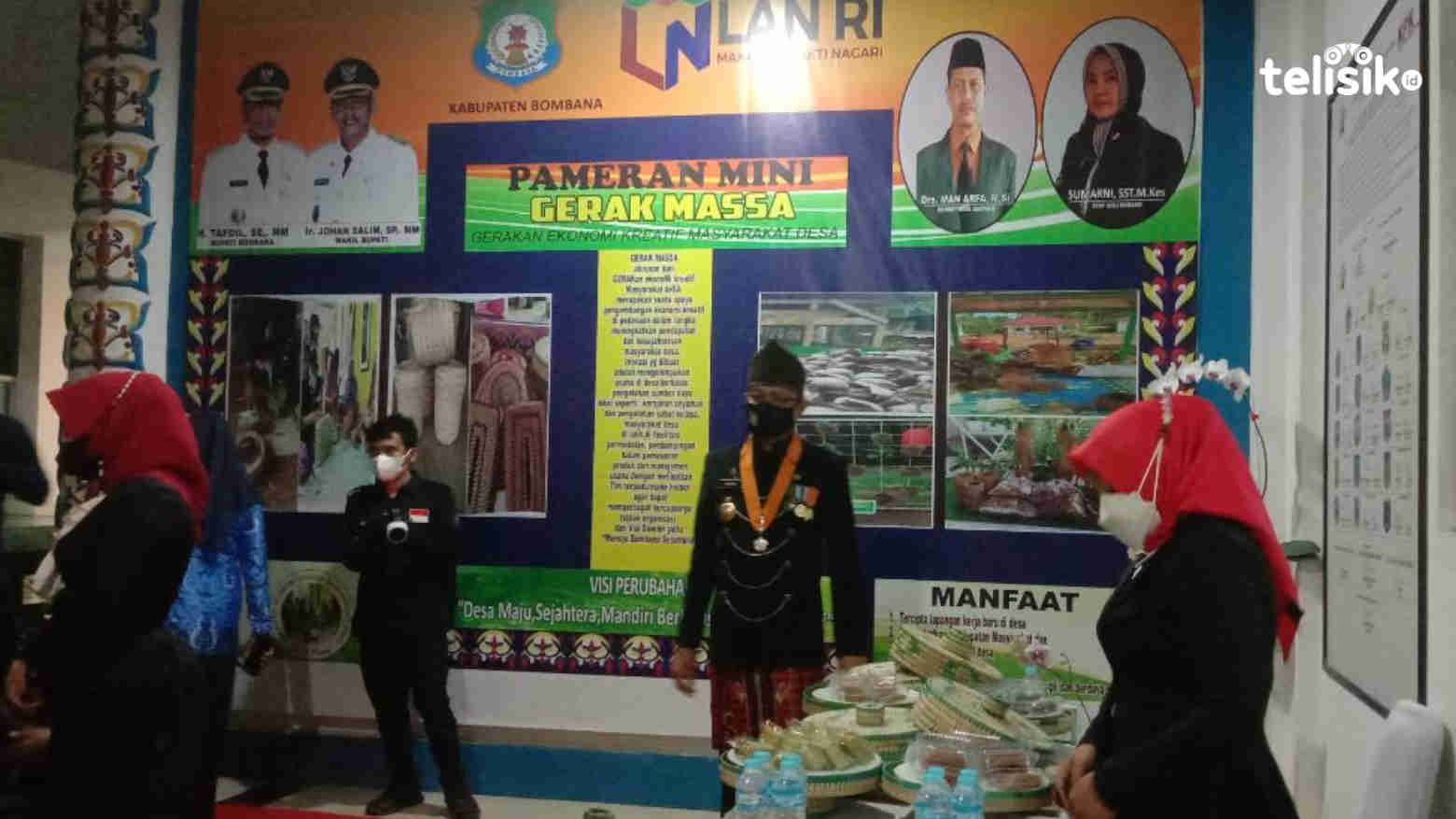 Pameran mini Gerak Massa di hari Kemerdekaan RI ke-76. Foto: Hir/Telisik