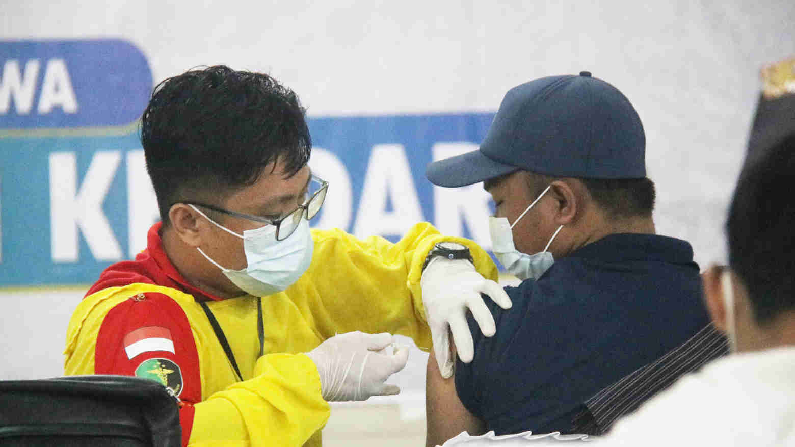 IAIN Kendari lakukan vaksinasi bagi mahasiswa. Foto: Ist.