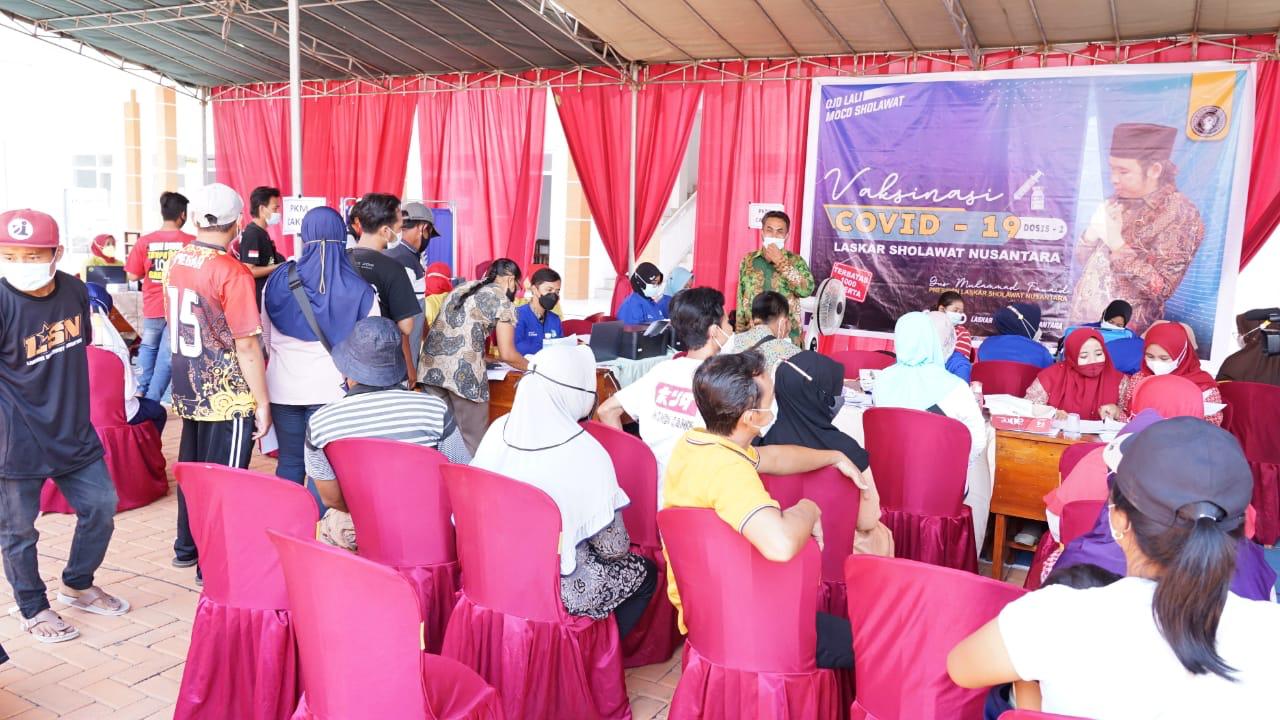 Vaksinasi ke-2 digelar Gerindra Jatim dan Laskar Sholawat Nusantara di Jember. Foto: Laskar Sholawat Nusantara