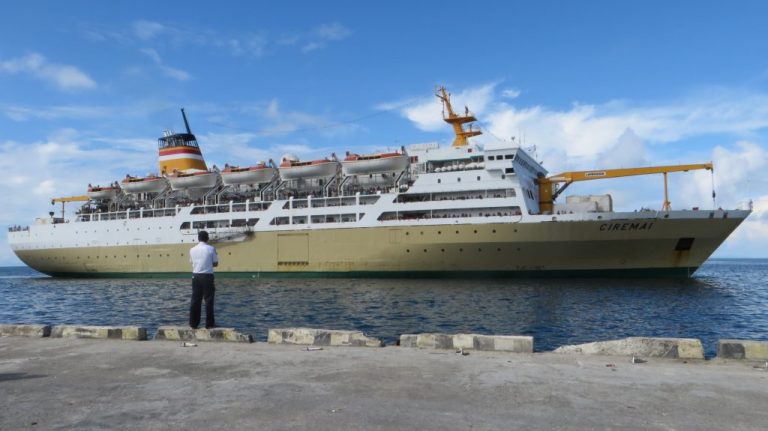 Kapal Pelni KM Ciremai. Foto: Repro Bersamawisata