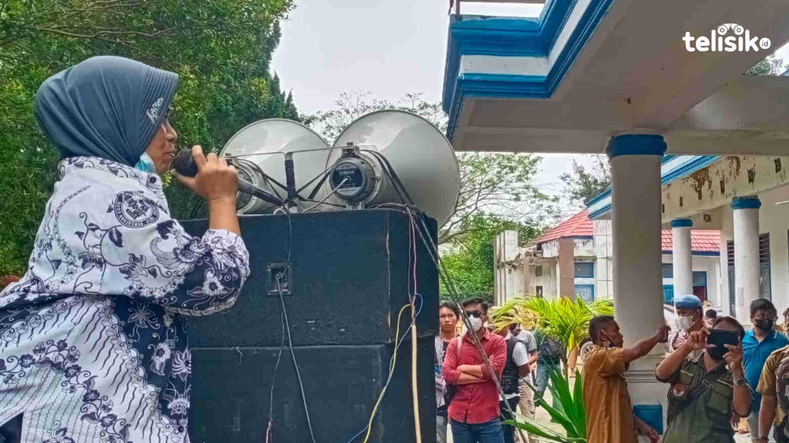 Masalah pencopotan Kepala Sekolah SDN Bungguosu sudah lama digaungkan, namun tak ditanggapi. Foto: Muh. Surya Putra/Telisik
