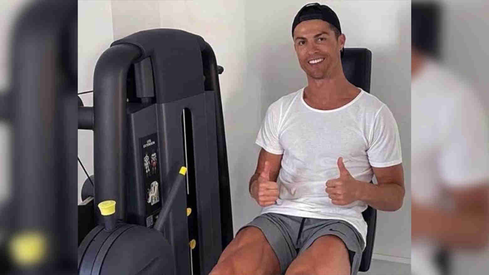Mega bintang sepakbola, Cristiano Ronaldo. Foto: Repro ilbianconero.com