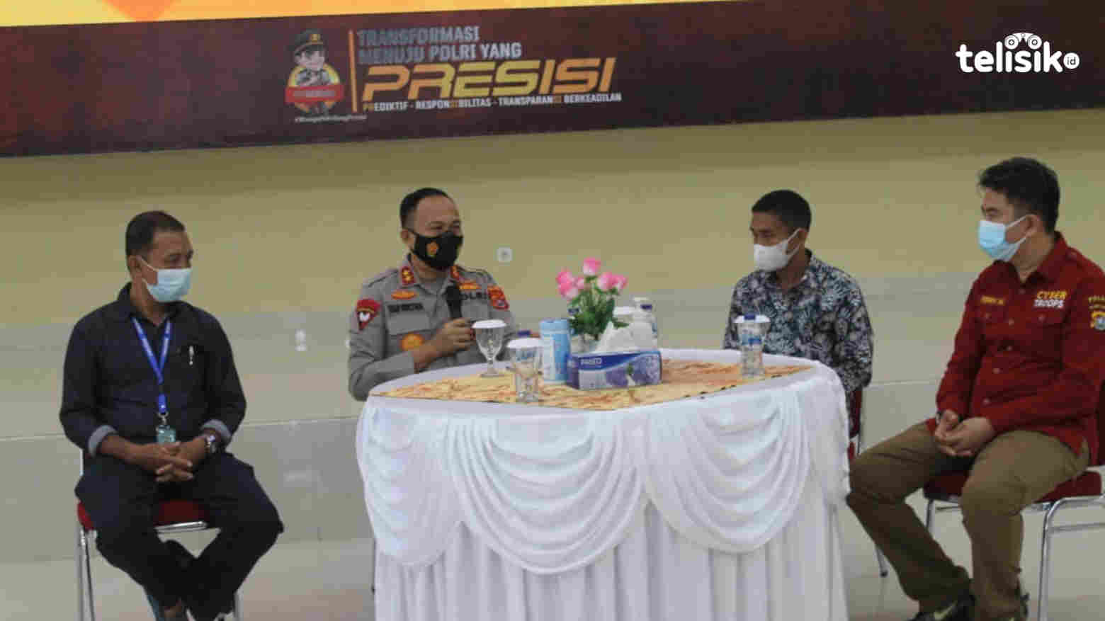 Kapolda Sultra, Irjen Pol Drs. Yan Sultra, SH, dalam kegiatan silaturahmi bersama insan pers. Foto: Nuhruddin/Telisik
