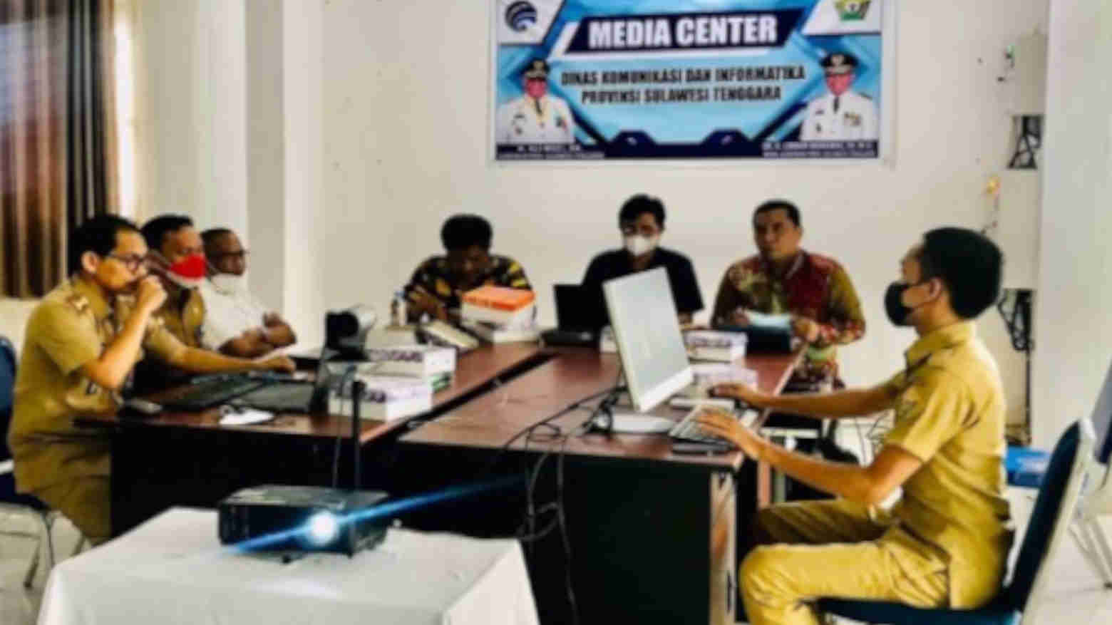 Suasana rapat panitia Pansel calon anggota KIP. Foto: Dinas Kominfo Sultra