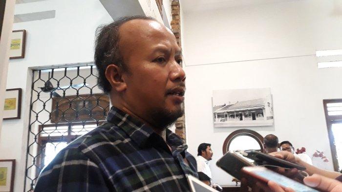 Ketua Pengurus Harian Yayasan lembaga Konsumen Indonesia (YLKI), Tulus Abadi. Foto : Repro tribunews.com