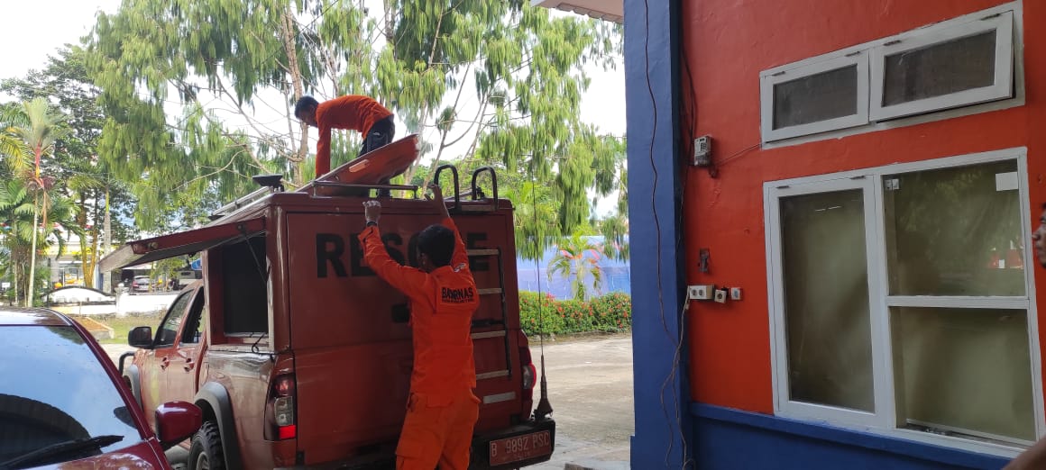 Basarnas Kendari, persiapan menuju lokasi pencarian. Foto: Ist.