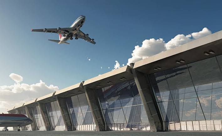 Ilustrasi penerbangan pesawat di bandara. Foto: Repro okezone.com