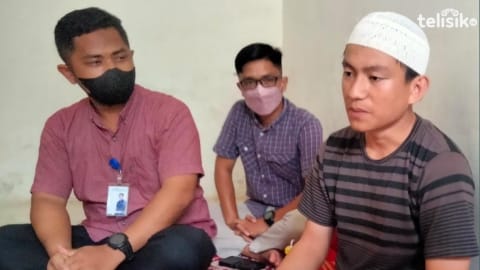 Sujatman, Suami dari Mutmainnah yang melahirkan di dalam mobil ketika diwawancarai Telisik.id. Foto: Andi May/Telisik