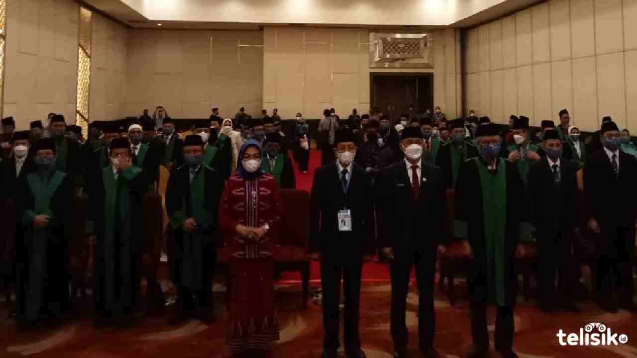 Suasana pelantikan Dewan pengawas, dewan hakim dan panitera, MTQ Korpri V Tingkat Nasional Tahun 2021 di Sultra. Foto: Andi Irna Fitriani/Telisik