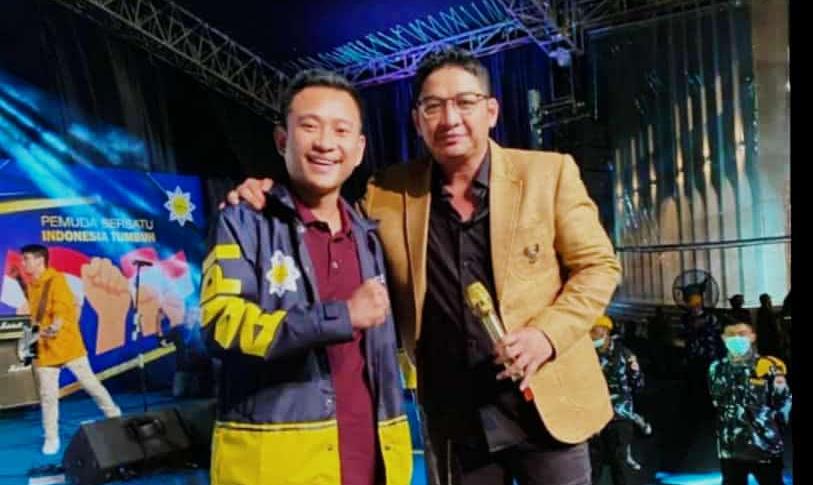 Ketua AMPI Sultra, Radhan Algindo (kiri). Foto: Ist.