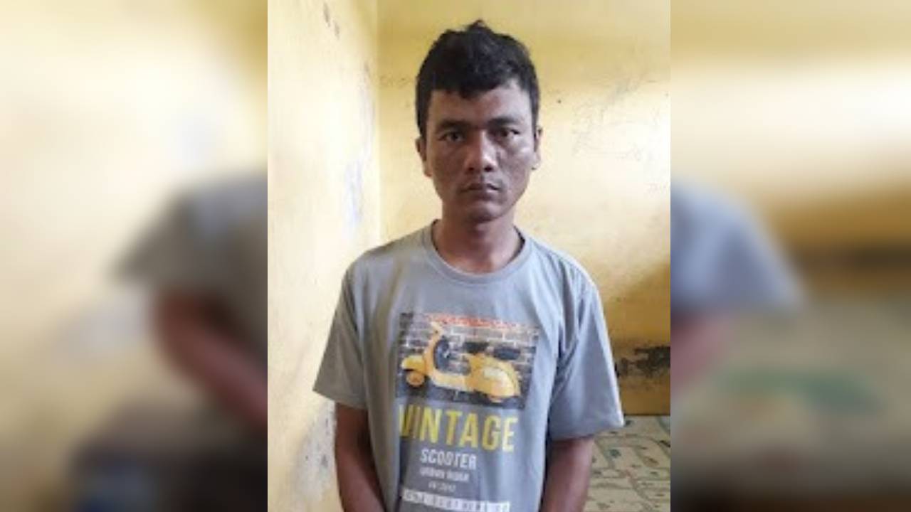 Pelaku ketika diamankan petugas kepolisian. Foto: Humas Polres Sergai