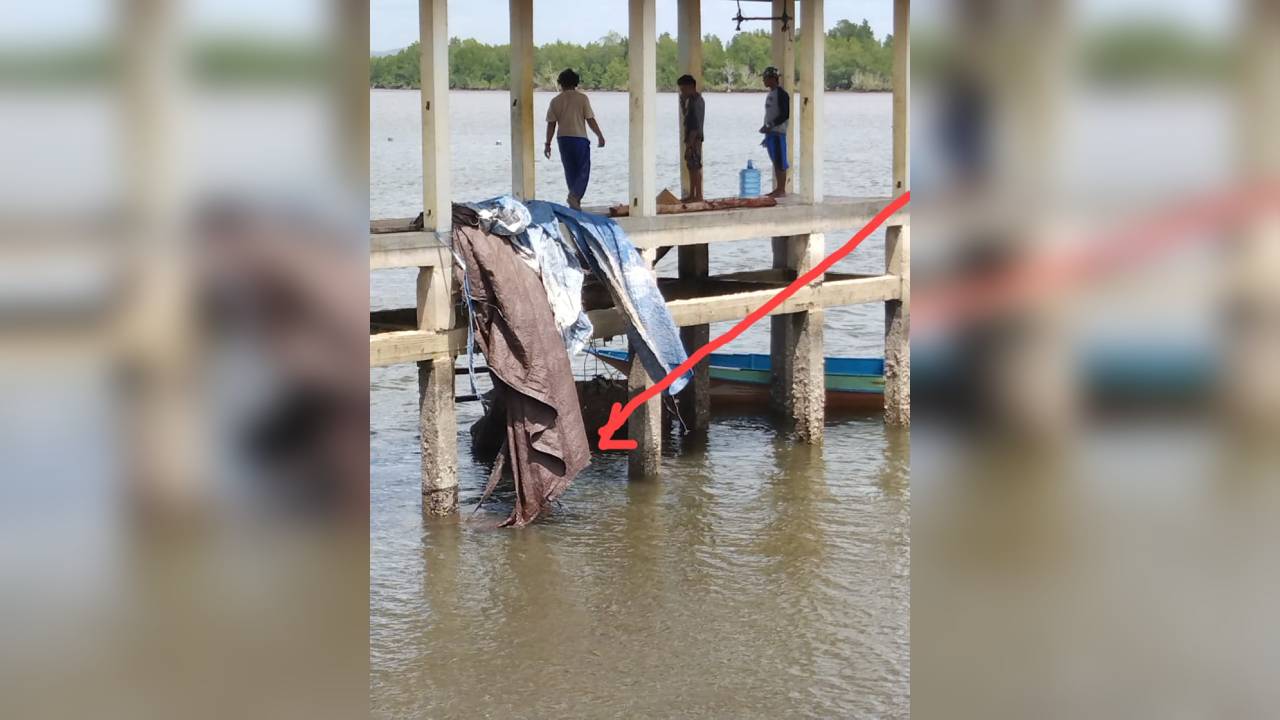 Lokasi awal ditemukannya korban bocah SD, terletak di jembatan dermaga. Foto: Ist.