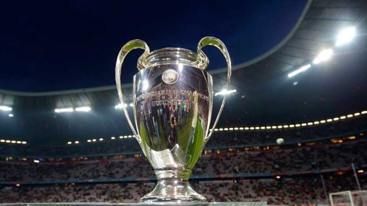 Ilustrasi piala Liga Champions. Foto: Repro offside/WITTERS