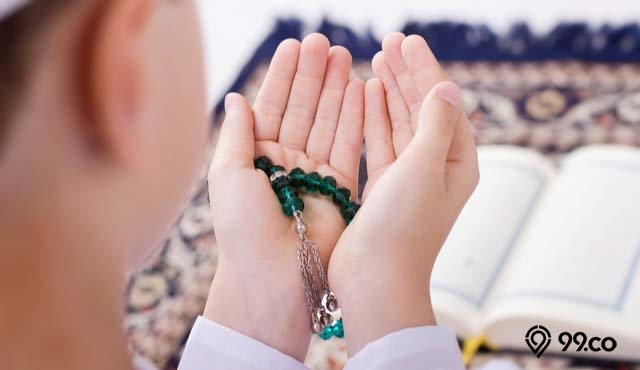 Siapa yang menolong agama Allah dengan cara taat dan berpegang teguh pada ketentuan-Nya, niscaya akan mendapat pertolongan Allah. Foto: Repro 99.co