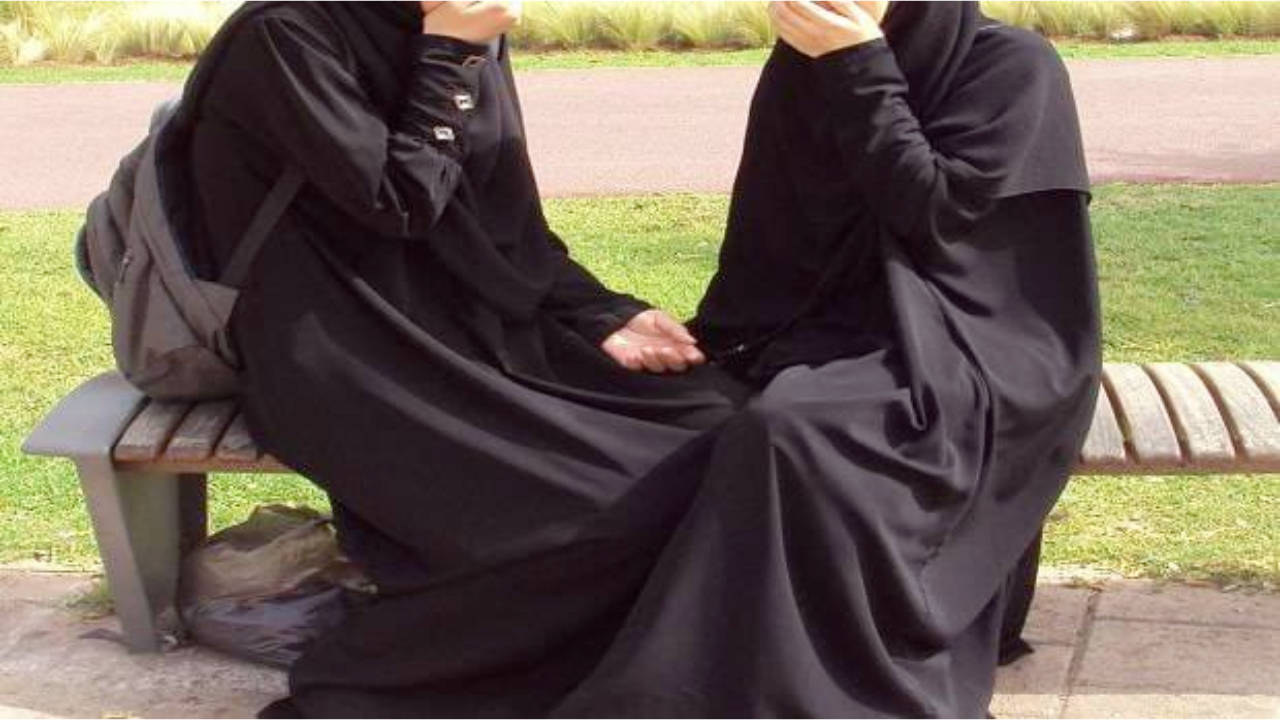 Jangan buka aib orang lain, agar Allah menutup aibmu di dunia dan di akhirat. Foto Repro seuramoeaceh.com