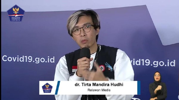 Dokter Tirta Mandira Hudhi. Foto: Repro detik.com/Tangkapan Layar BNPB