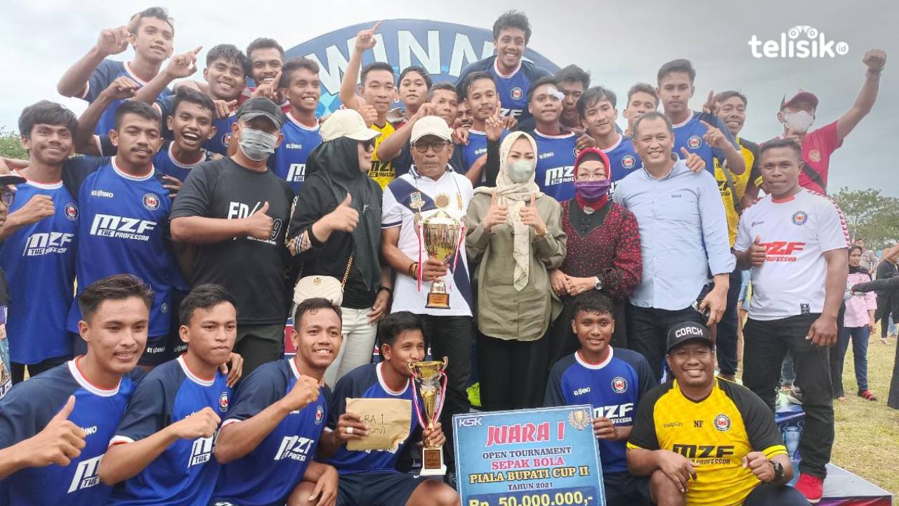 Bupati Konawe Cup II telah selesai, tim UHO sabet juara 1. Foto: Aris Syam/Telisik