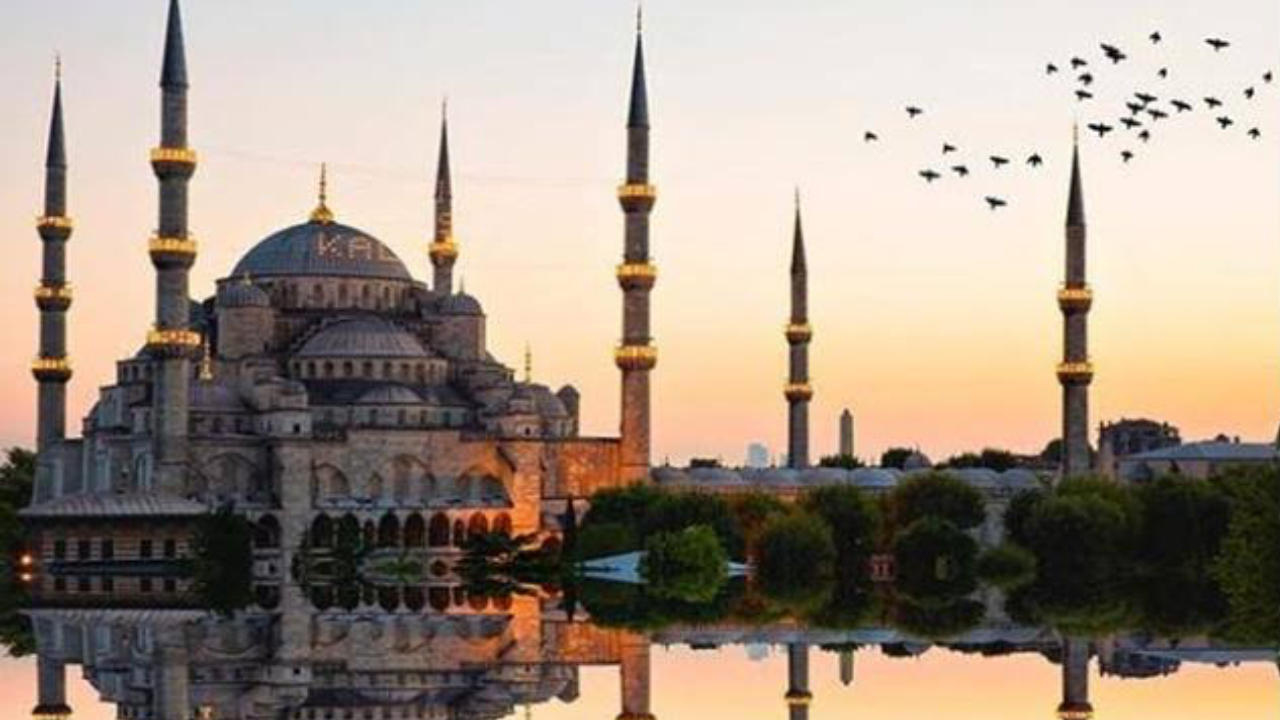 Ilustrasi Masjid Aya Sofia di Turki. Foto: Repro Instagram @stuguide