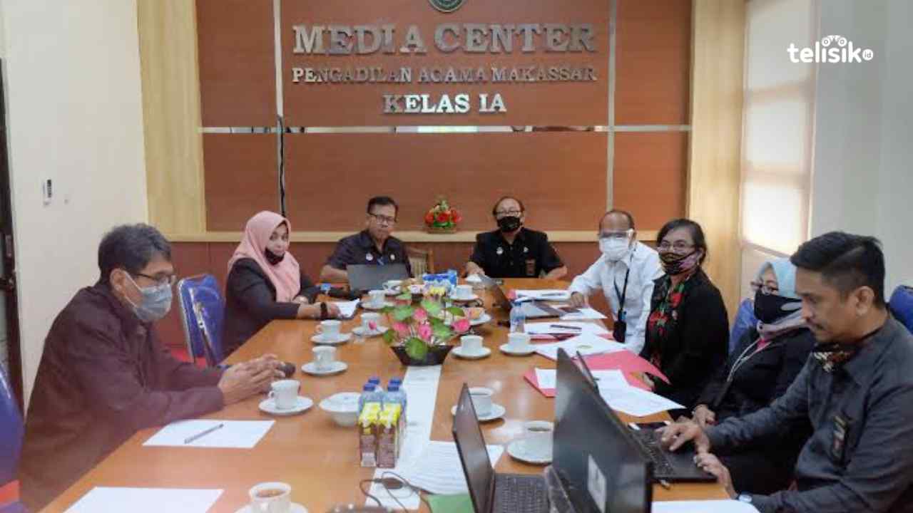 Suasana media center saat pemaparan jumlah kasus perceraian di kota makassar. Foto: Rezki Mas'ud/Telisik