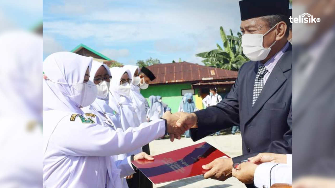 Wabup Muna,  Bachrun Labuta dalam suatu kegiatan. Foto: Sunaryo/Telisik