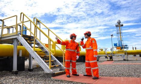 PT PGN Tbk sebagai Subholding Gas Pertamina (Persero) tengah membuka lowongan kerja bagi Fresh Graduate. Foto: Republika