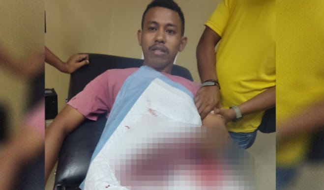 Pria di Kupang yang dibacok. Foto: Ist.