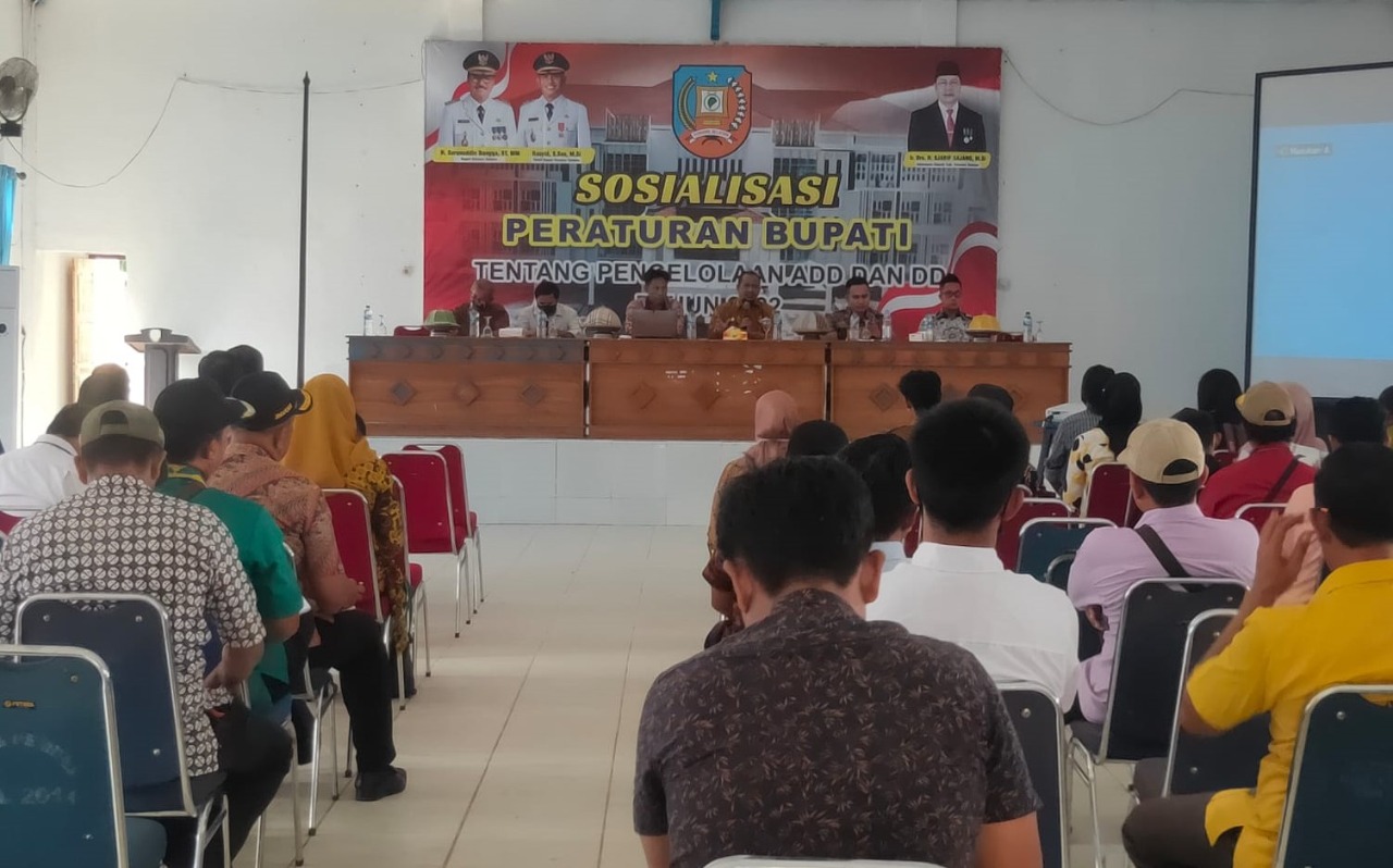 Sosialisasi pengelolaan Dana Desa (DD) untuk mencegah yang tidak sesuai dengan asas dan manfaat penggunaan oleh Dinas Pemberdayaan Masyarakat Desa (DPMD) Kabupaten Konawe Selatan (Konsel). Foto: Dinas PMD Konsel