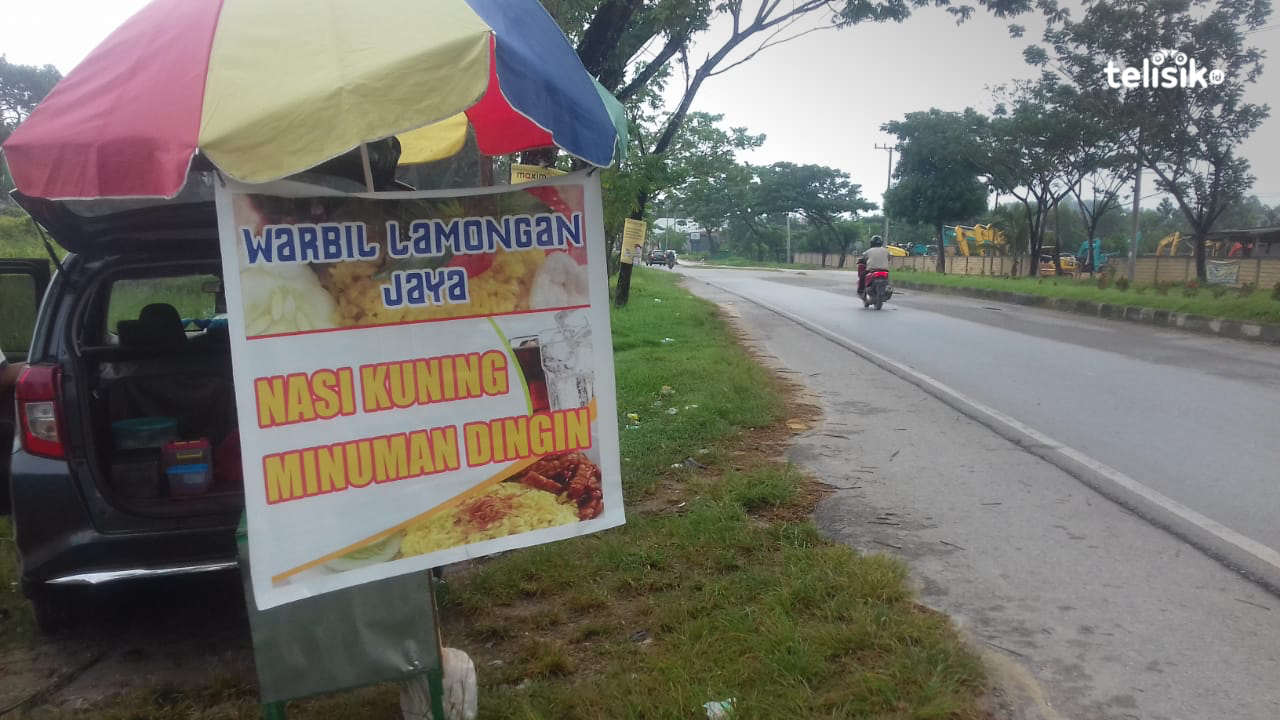 Warbil milik Kasfif Setiawan yang mangkal di Jalan Mayjen Katamso, samping BTN Baruga Griya Asri. Foto: Nur Khumairah Sholeha Hasan/Telisik
