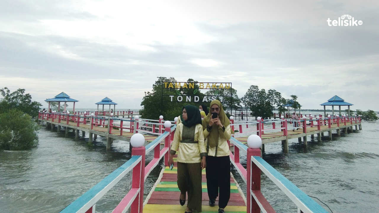 Suasana di Taman Bakau Tondasi, Muna Barat. Foto: Putri Wulandari/Telisik