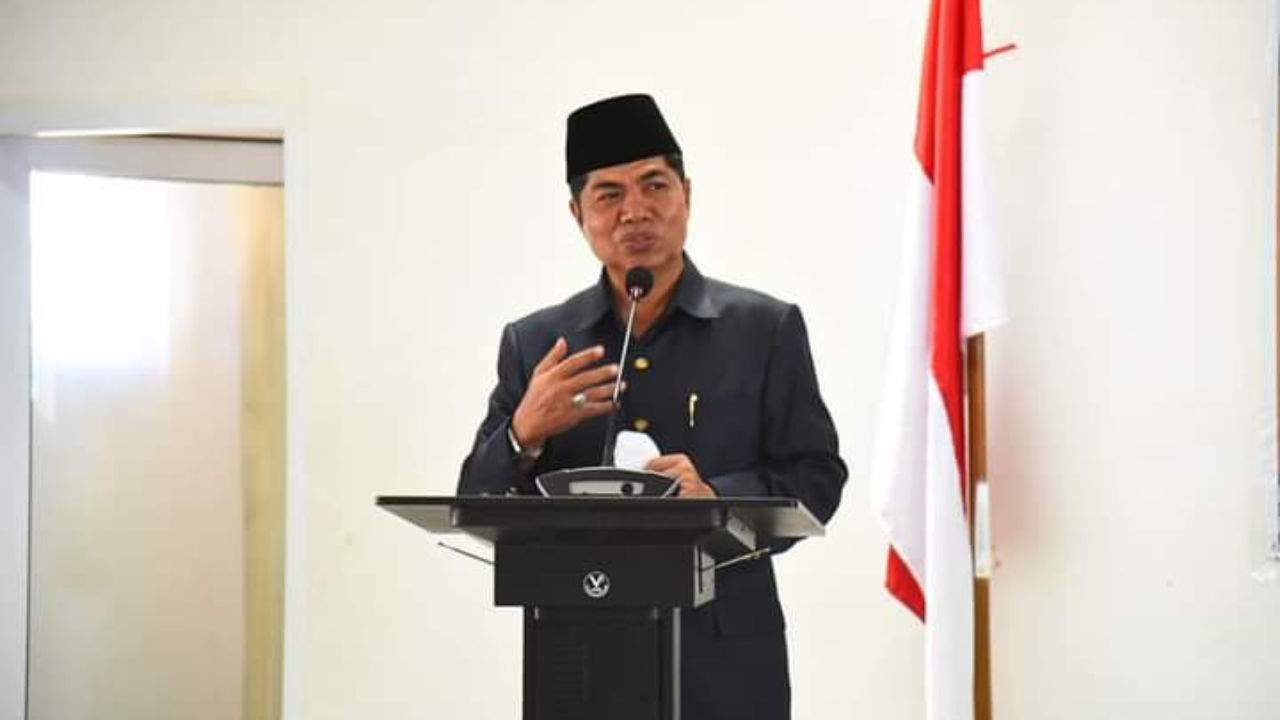 Bupati Buton, La Bakry. Foto : Ist