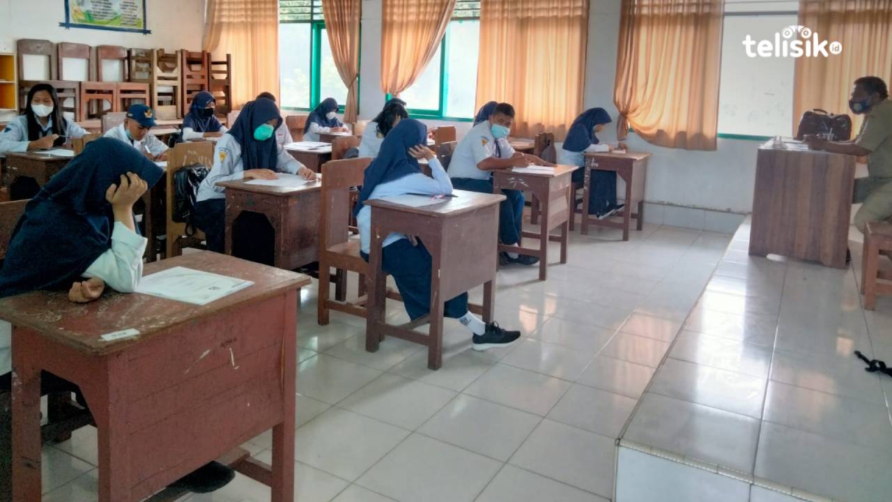 Aktivitas pembelajaran di SMPN 1 Kendari. Foto : Muhammad Ilwanto/Telisik