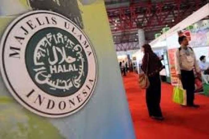 Pengurus sertifikasi halal dari MUI. Foto: Repro SINDOnews