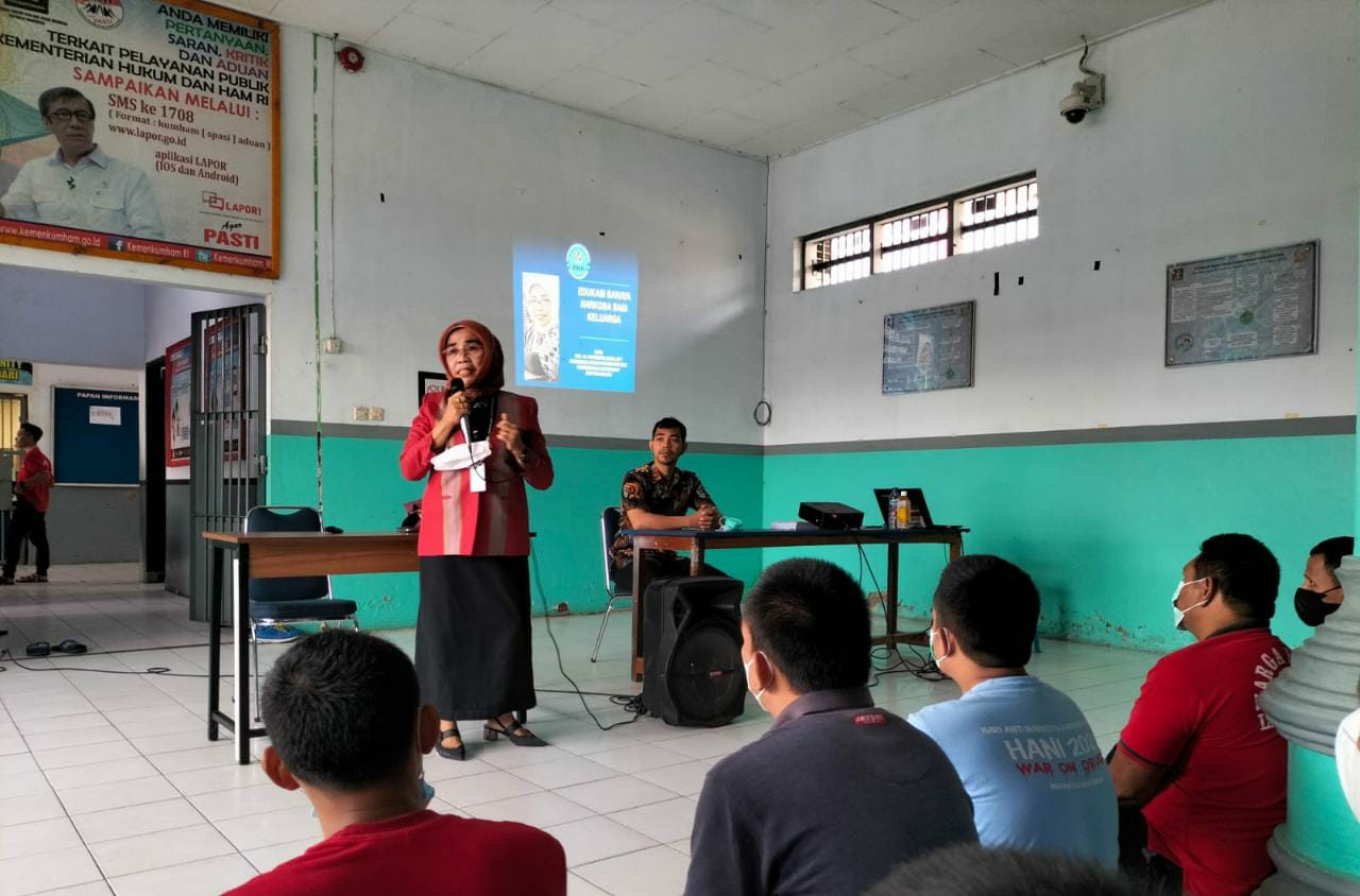 Kegiatan seminar bahaya narkoba dan aktivitas kelompok di Lapas Kelas II A Kendari. Foto : Dok BNNP Sultra